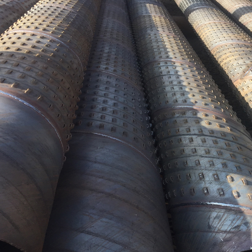 海北孔式滤水管的材质选择